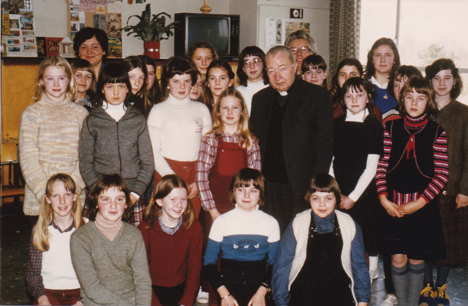 In visita ad una scuola nel 1980